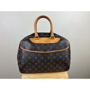 Authentic Louis Vuitton Deauville Monogram Handbag